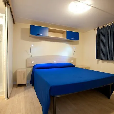 Camping Blu Fantasy
