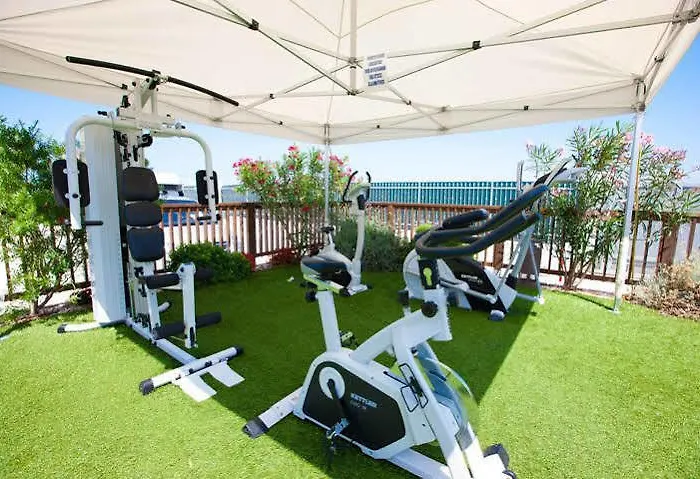 Blu Fantasy Κάμπινγκ Σενιγκάλια